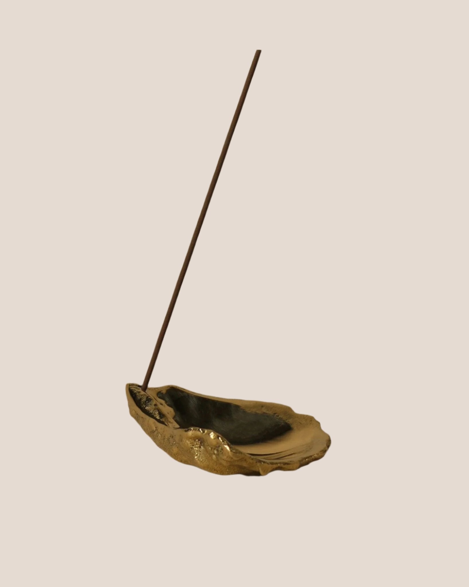 COREY ASHFORD - Oyster Incense Holder | Brass