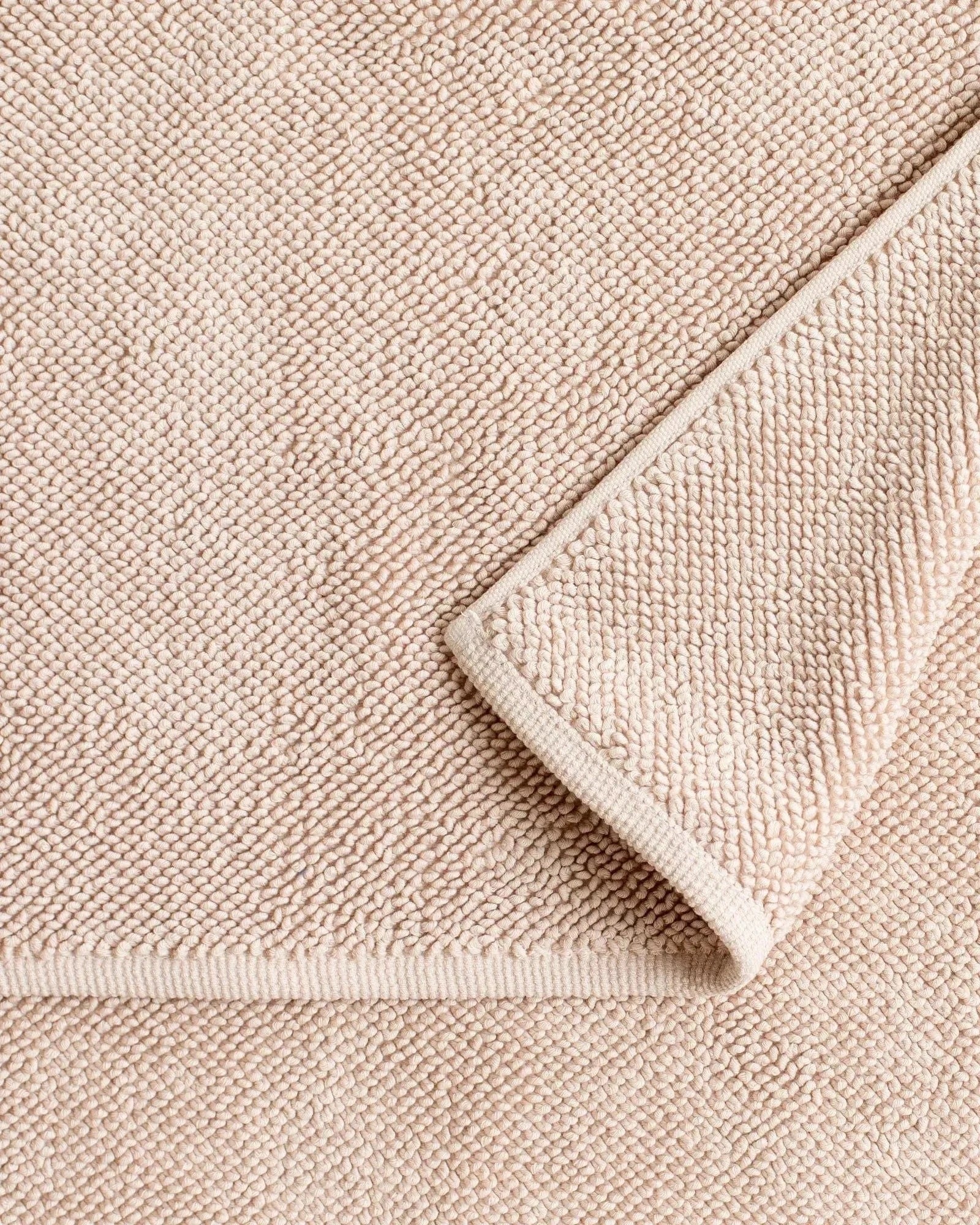 Kobn - Shell  Bath mat